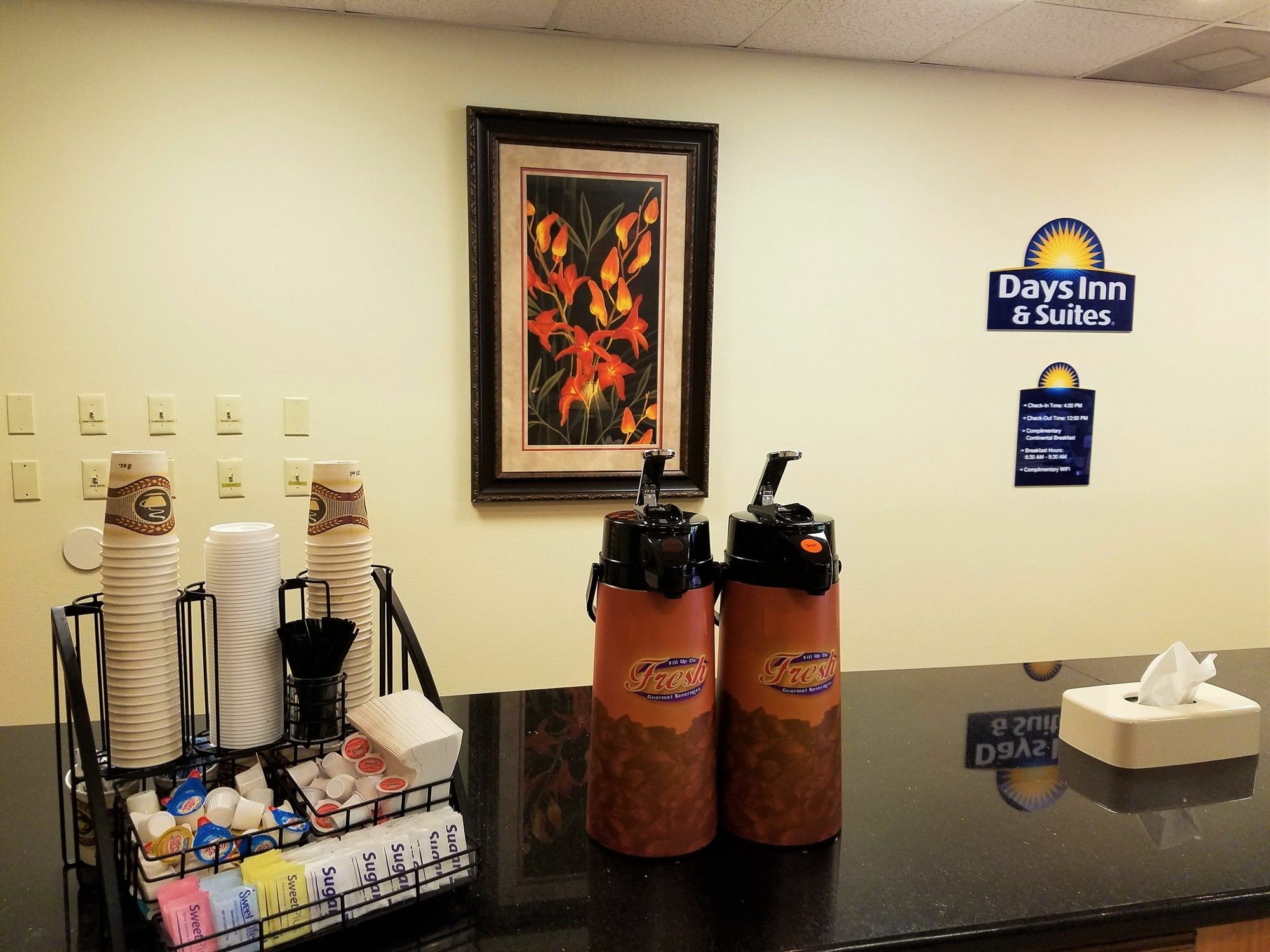 Days Inn & Suites By Wyndham Clermont Bagian luar foto